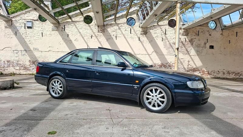 Gebraucht Audi S6 290 PS (213 kW) 1996 Blau Limousine