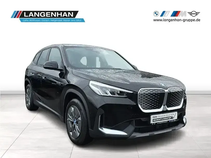 Używany BMW iX1 Performance 230 kW (313 KM) 2023 Czarny SUV