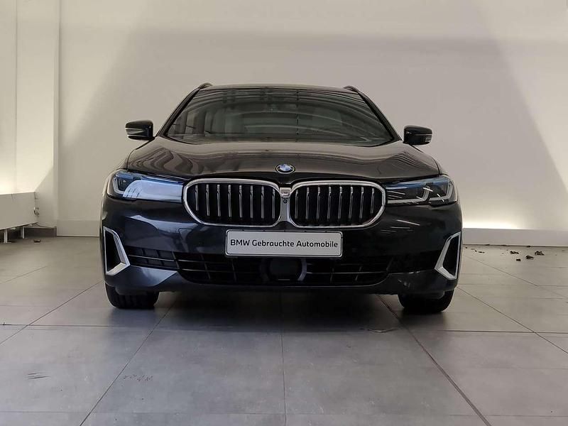 Gebraucht BMW 540 Luxury Line 340 PS (250 kW) 2021 Black sapphire metallic Kombi
