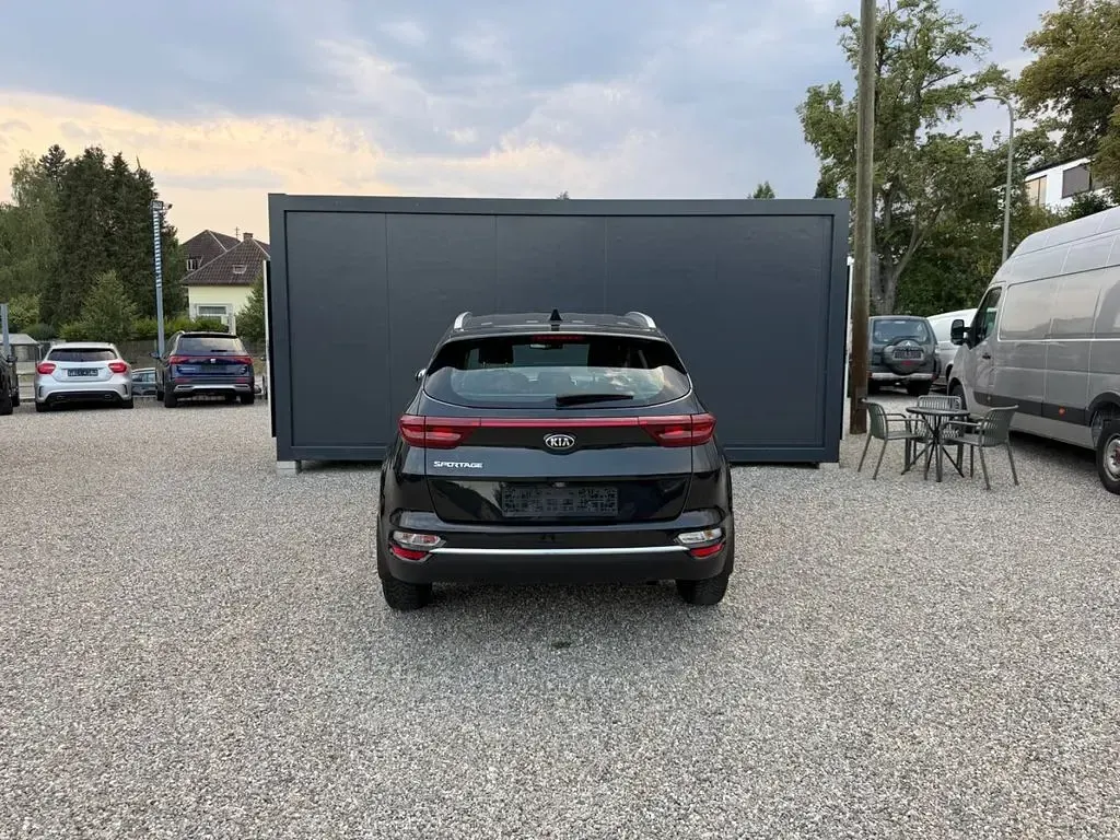 Gebraucht Kia Sportage Attract 132 PS (97 kW) 2019 Schwarz SUV
