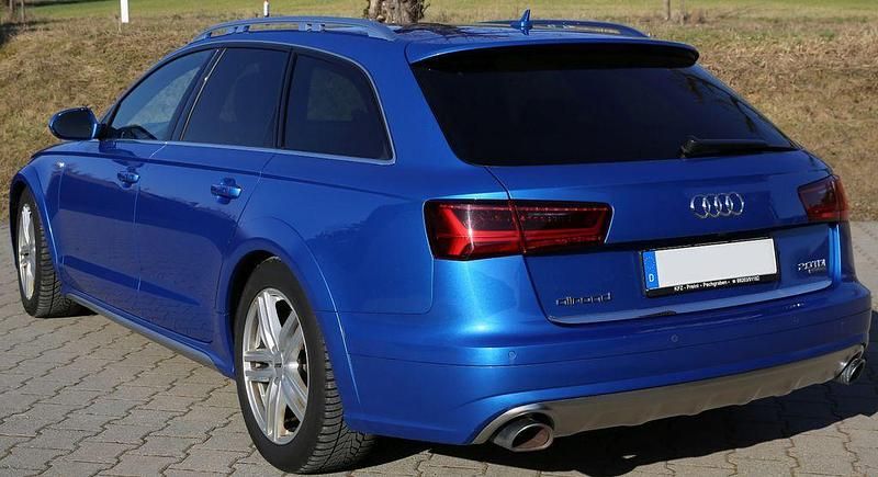 Gebraucht Audi A6 Allroad Business 320 PS (235 kW) 2015 Blau Kombi