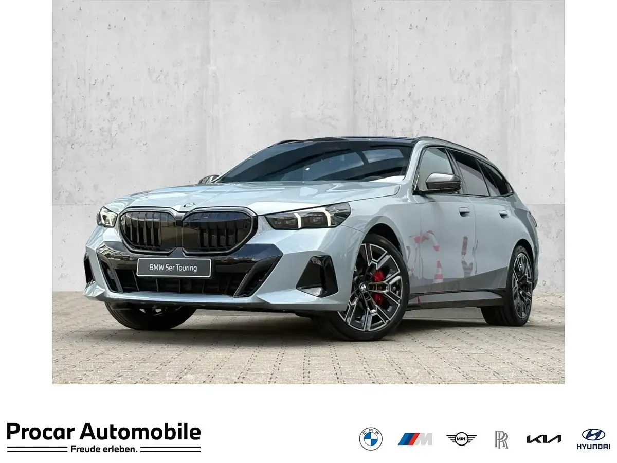 Gebraucht BMW 540 Sport Line 286 PS (210 kW) 2026 Kombi