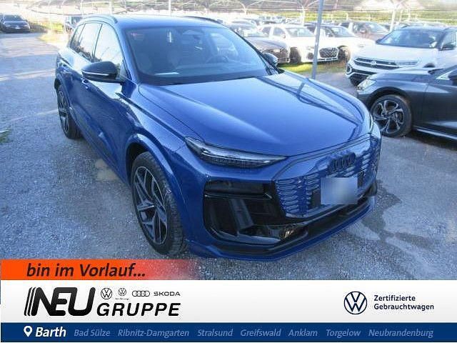Ascariblau (metallic) Gebraucht 2024 Audi Q6 e-tron S-Line SUV | 68.879 € (Fairer Preis) - Bild 1/4