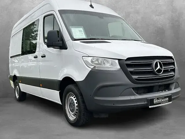 Gebraucht Mercedes Sprinter 150 PS (110 kW) 2022 Arktikweiß Van