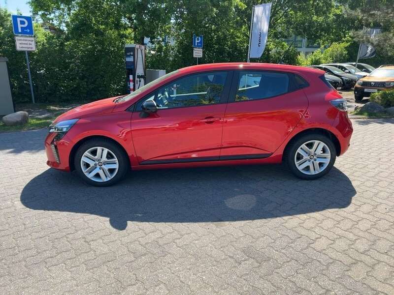 Gebraucht Renault Clio V Evolution 91 PS (66 kW) 2024 Rot Limousine