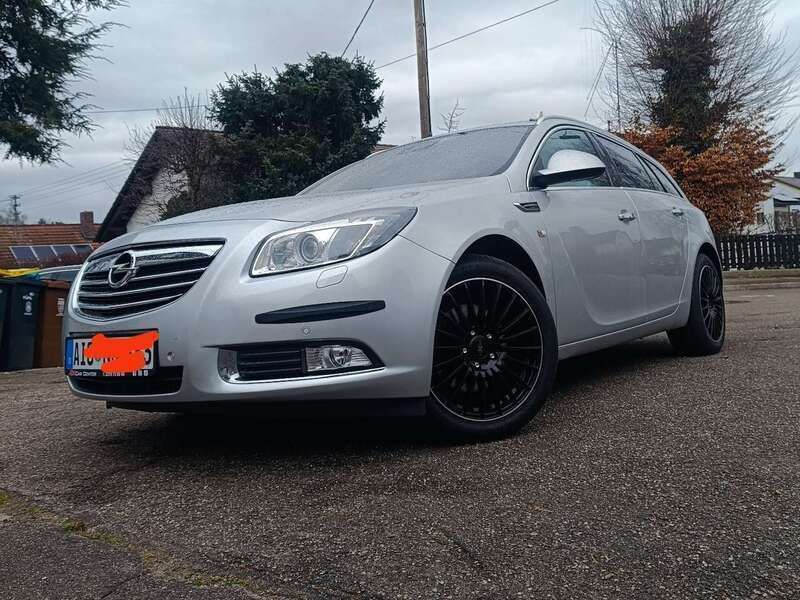 Gebraucht 2011 Opel Insignia Innovation Limousine | 8.600 € (Etwas zu teuer) - Bild 1/4