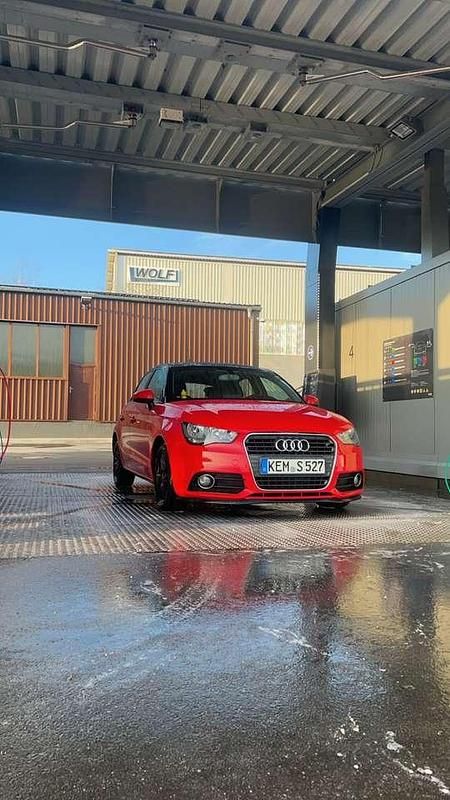 Gebraucht 2012 Audi A1 Sportback Ambition Kleinwagen | 6.500 € (Guter Preis) - Bild 1/4