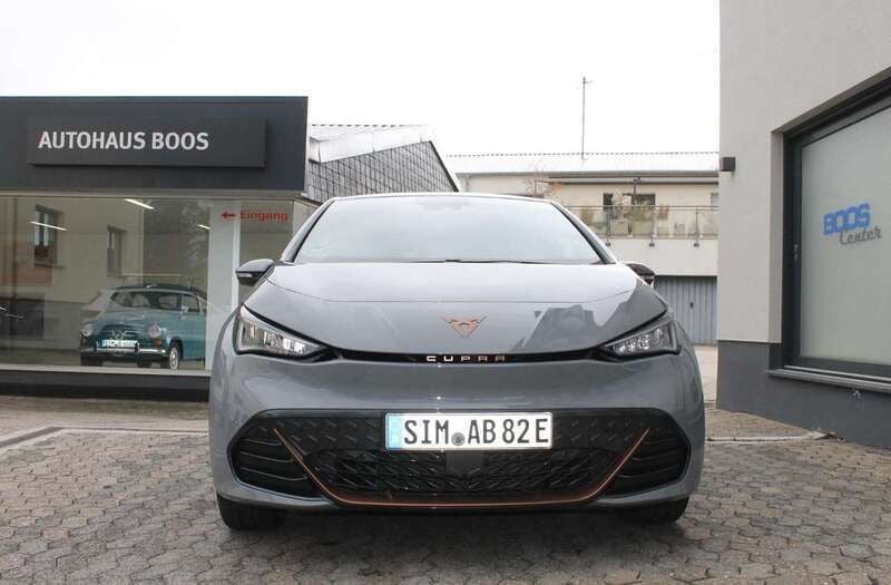 Vapogrey Gebraucht 2023 Cupra Born Kleinwagen | 31.990 € (Fairer Preis) - Bild 1/4