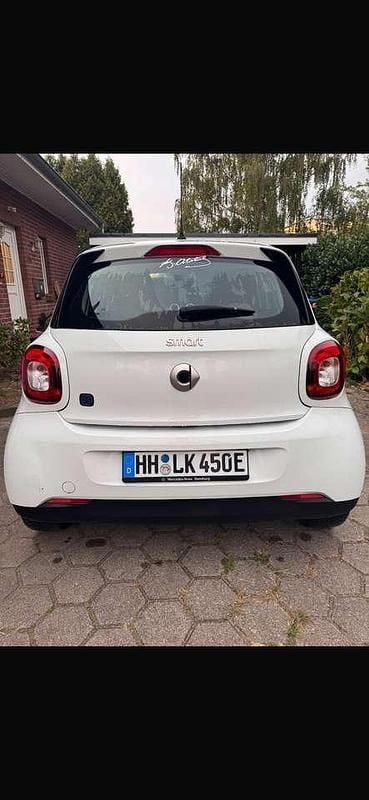 Gebraucht Smart ForFour Electric Drive 60 kW (82 PS) 2021 Weiß Kleinwagen