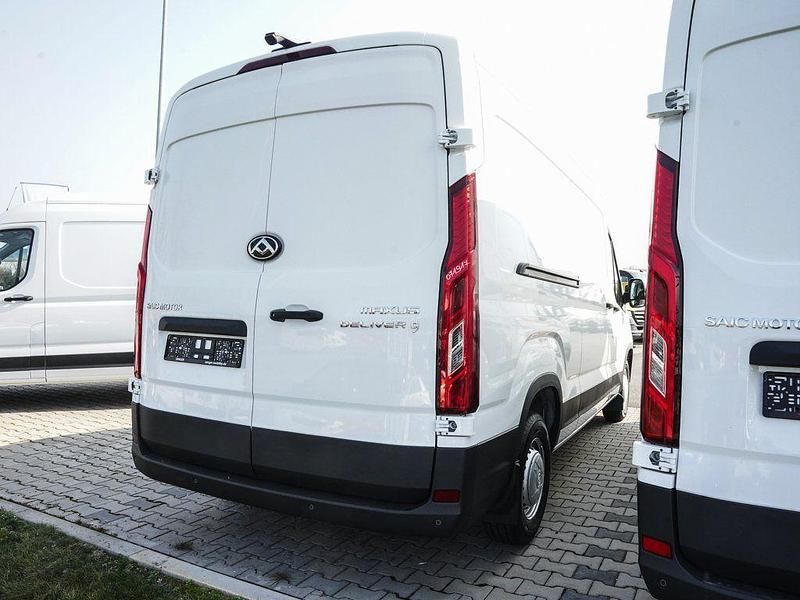 Neu Maxus V90 148 PS (108 kW) 2025 Weiß Van