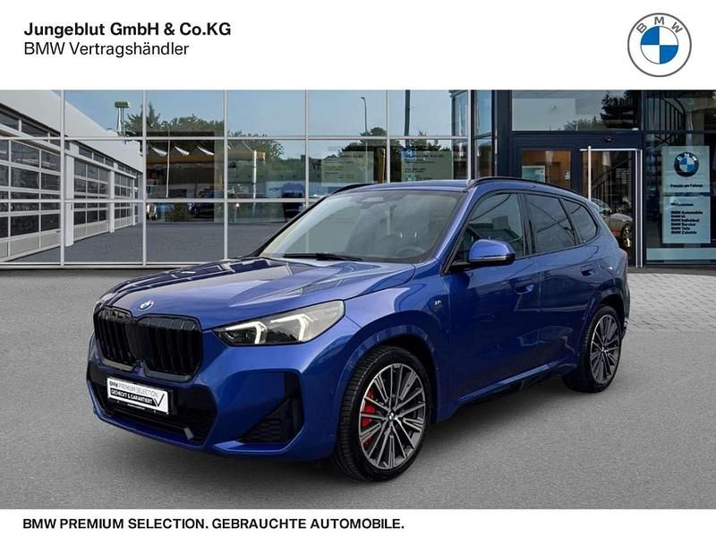 Portimao blau metallic Gebraucht 2025 BMW X1 M Sport SUV | 53.910 € - Bild 1/3