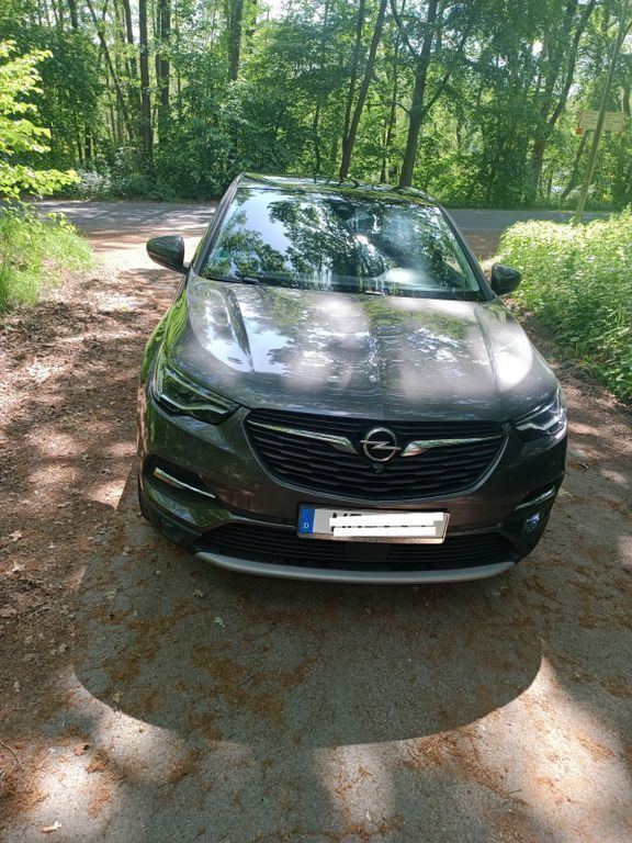 Grau Gebraucht 2017 Opel Grandland X Innovation SUV | 15.595 € (Teuer) - Bild 1/4