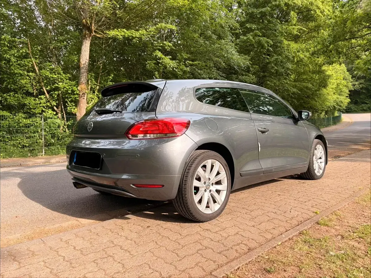 Gebraucht VW Scirocco 160 PS (117 kW) 2011 Grau Coupé