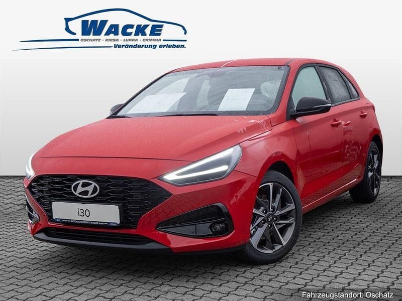 Rot Gebraucht 2025 Hyundai i30 Advantage Limousine | 19.970 € (Superpreis) - Bild 1/4