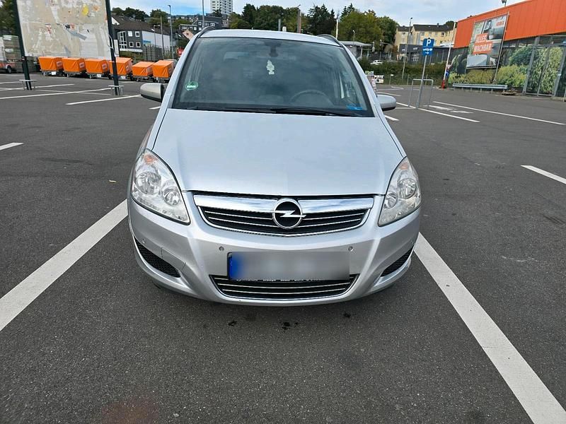 Silber Gebraucht 2008 Opel Zafira Van / Kleinbus | 2.600 € (Fairer Preis) - Bild 1/4
