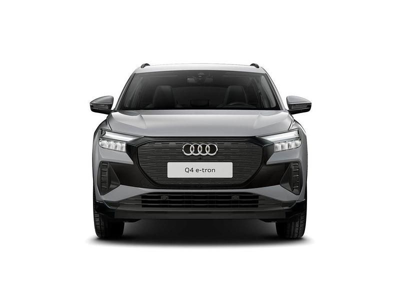 Używany Audi Q4 e-tron Basis 210 kW (286 KM) 2025 Szary SUV