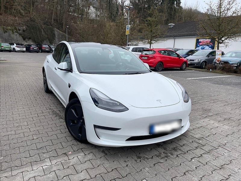 Gebraucht Tesla Model 3 366 kW (498 PS) 2021 Weiß Limousine