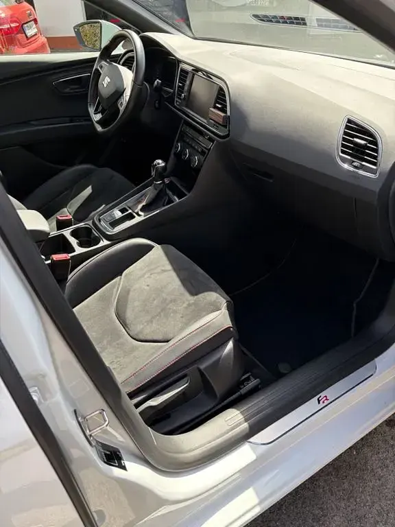 Brugt Seat Leon FR 150 HK (110 kW) 2019 Hvid Sedan