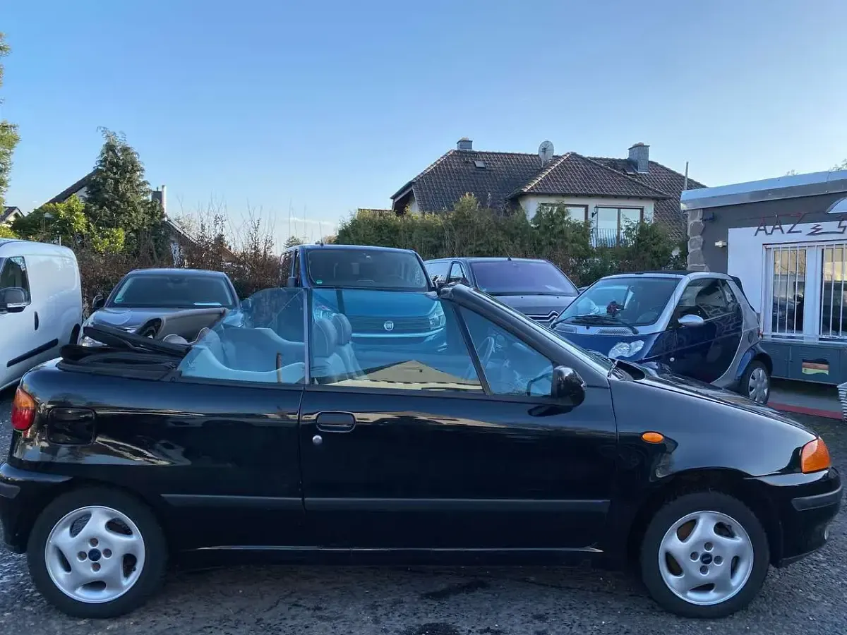 Gebraucht Fiat Punto Cabriolet 86 PS (63 kW) 2000 Schwarz Cabrio