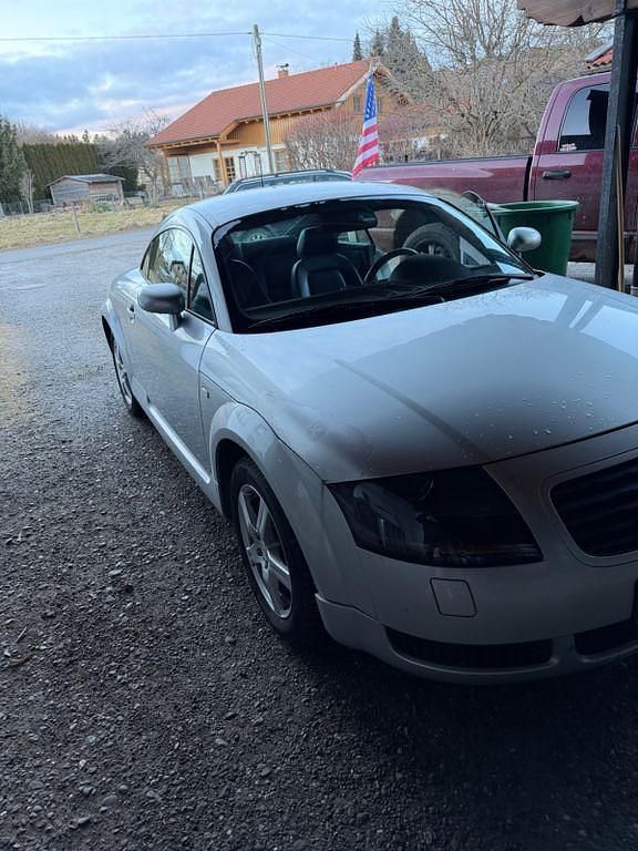 Gebraucht Audi TT Sport 271 PS (199 kW) 2000 Silber Coupé