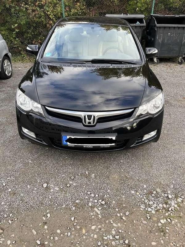 Schwarz Gebraucht 2007 Honda Civic Comfort Limousine | 5.500 € (Fairer Preis) - Bild 1/4