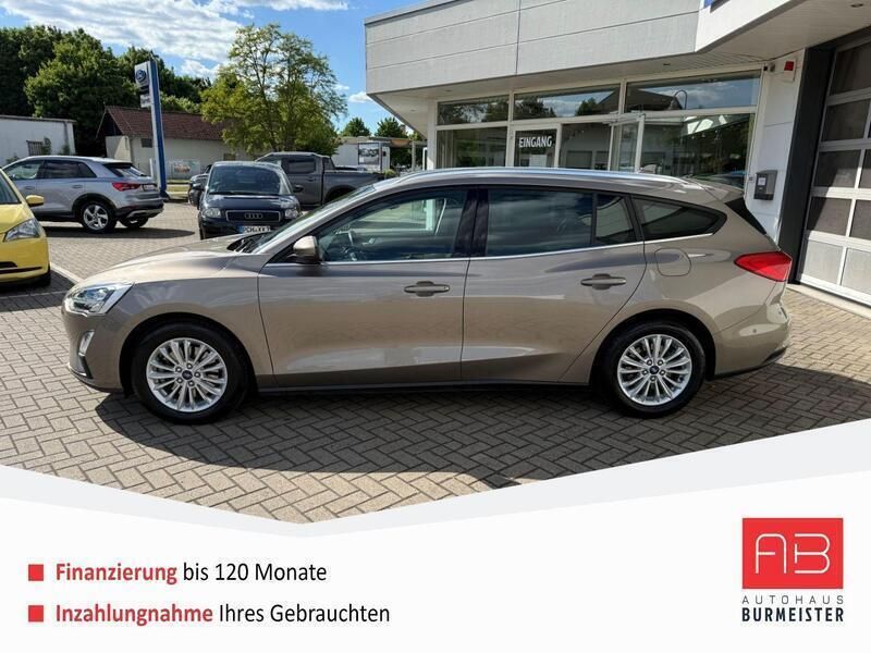Silber Gebraucht 2019 Ford Focus Titanium Kombi | 17.990 € (Teuer) - Bild 1/4
