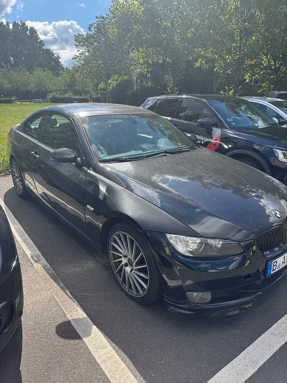 Schwarz Gebraucht 2007 BMW 330 Coupé | 6.800 € - Bild 1/2