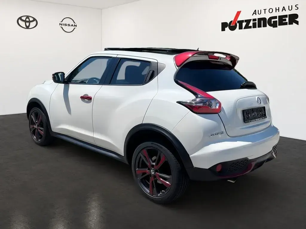Gebraucht Nissan Juke N-Connecta 116 PS (85 kW) 2016 Pearl white metallic/red SUV