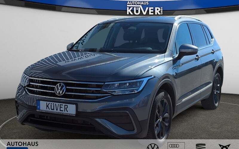 Grau Gebraucht 2024 VW Tiguan Allspace Move SUV | 33.850 € (Superpreis) - Bild 1/4