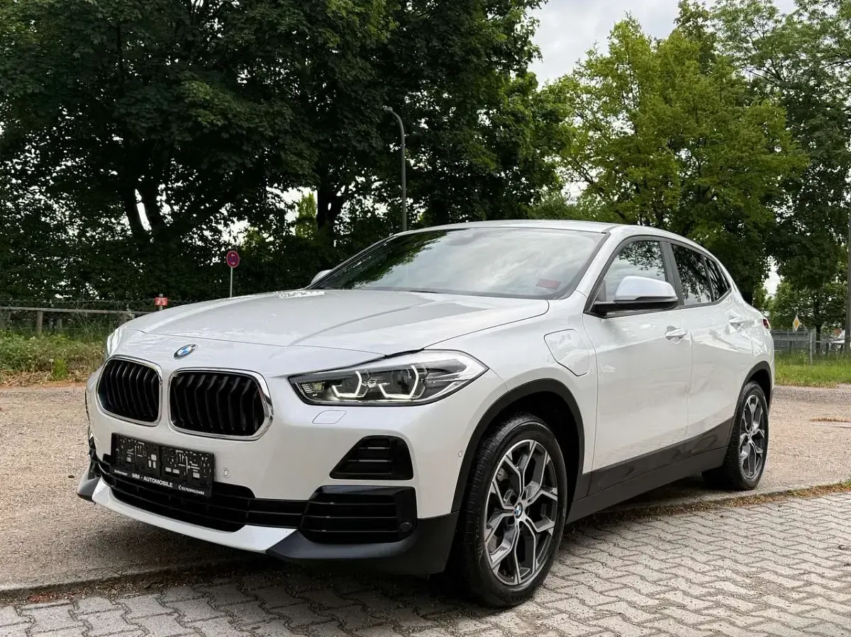 Gebraucht BMW X2 Advantage 125 PS (91 kW) 2021 Mineralweiss metallic SUV