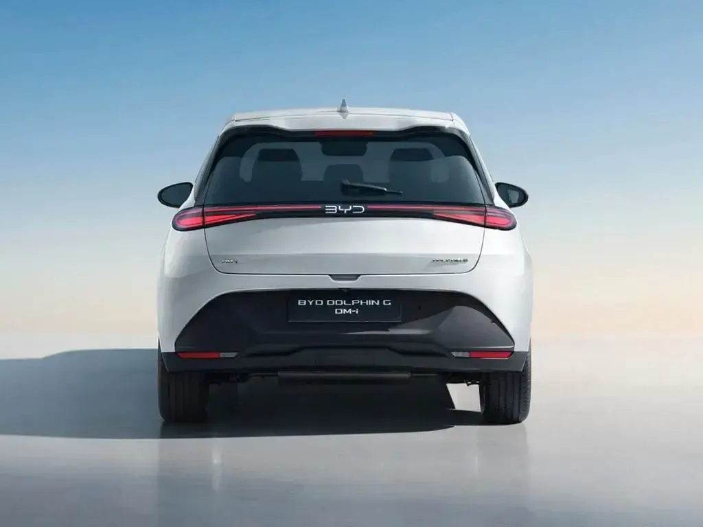 Neu BYD Dolphin Active 128 kW (175 PS) 2026 Weiß Kleinwagen