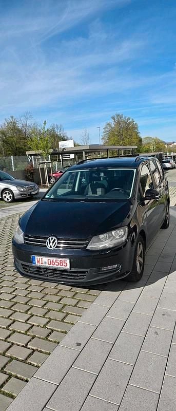 Gebraucht VW Sharan Trendline 150 PS (110 kW) 2011 Schwarz Van / Kleinbus