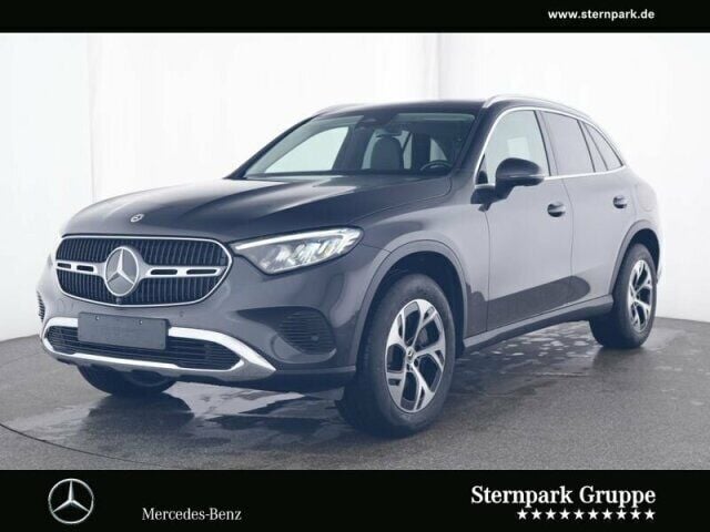 Lack graphitgrau Gebraucht 2024 Mercedes GLC300e Advanced Plus SUV | 59.490 € (Superpreis) - Bild 1/4