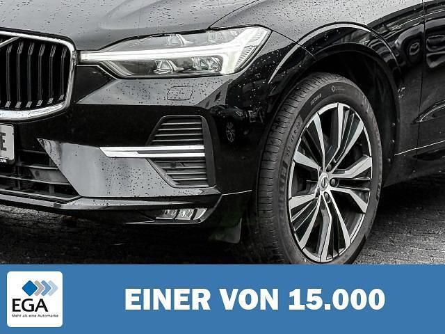 Gebraucht Volvo XC60 Core 197 PS (144 kW) 2023 Metallic SUV