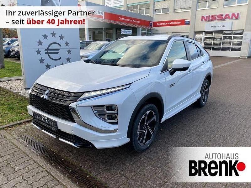 W85 (titanweiß) Gebraucht 2022 Mitsubishi Eclipse Cross Plus SUV | 27.750 € (Etwas zu teuer) - Bild 1/3