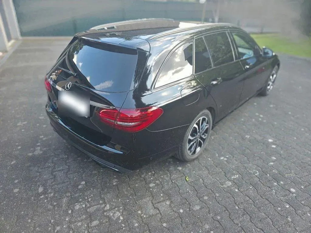 Gebraucht Mercedes C200 136 PS (100 kW) 2018 Schwarz Kombi