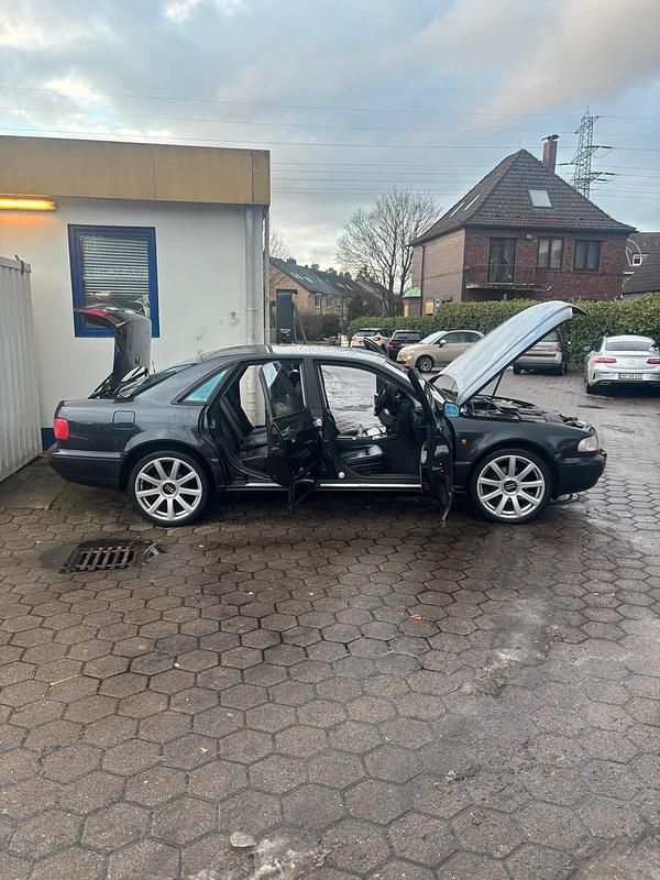Gebraucht Audi A8 299 PS (219 kW) 1998 Schwarz Limousine
