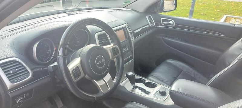 Gebraucht Jeep Cherokee Overland 241 PS (177 kW) 2012 Grau SUV