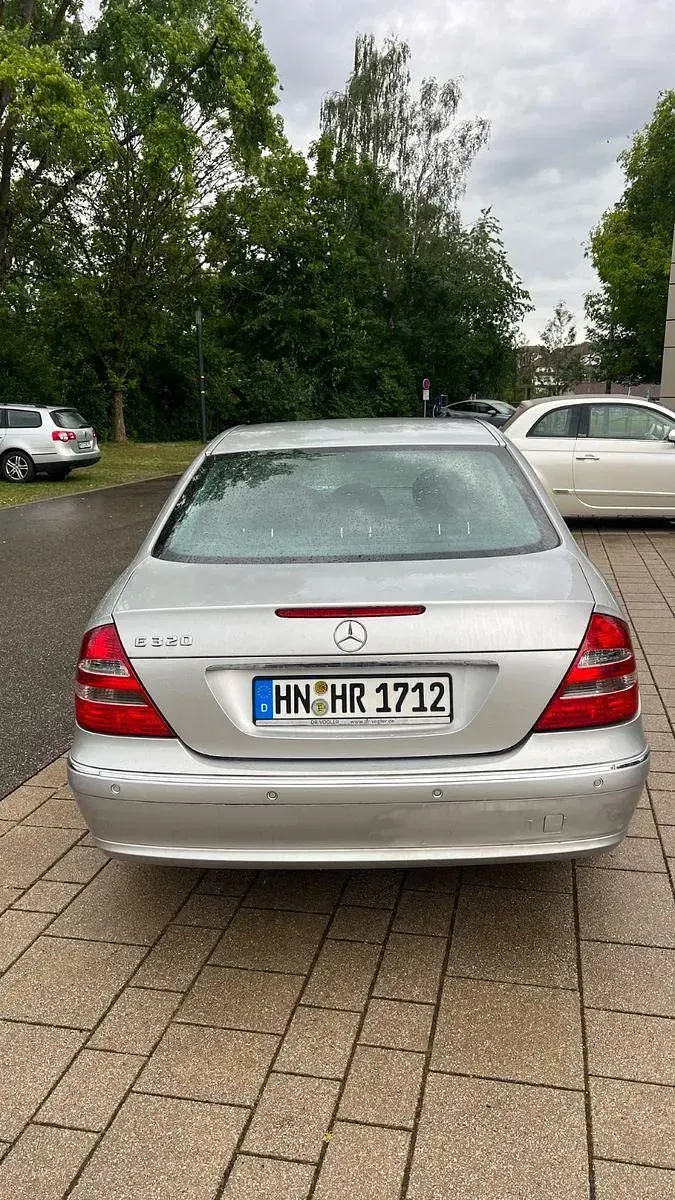 Gebraucht Mercedes E320 Elegance 224 PS (164 kW) 2002 Silber Limousine