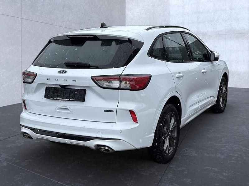 Gebraucht Ford Kuga ST-Line 190 PS (139 kW) 2021 Weiß SUV