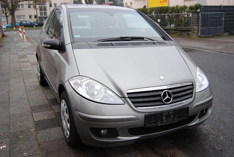 Gebraucht Mercedes A170 116 PS (85 kW) 2007 Grau Limousine
