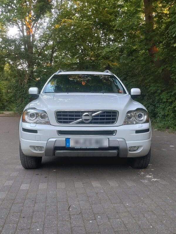 Weiß Gebraucht 2013 Volvo XC90 SUV | 15.500 € - Bild 1/4