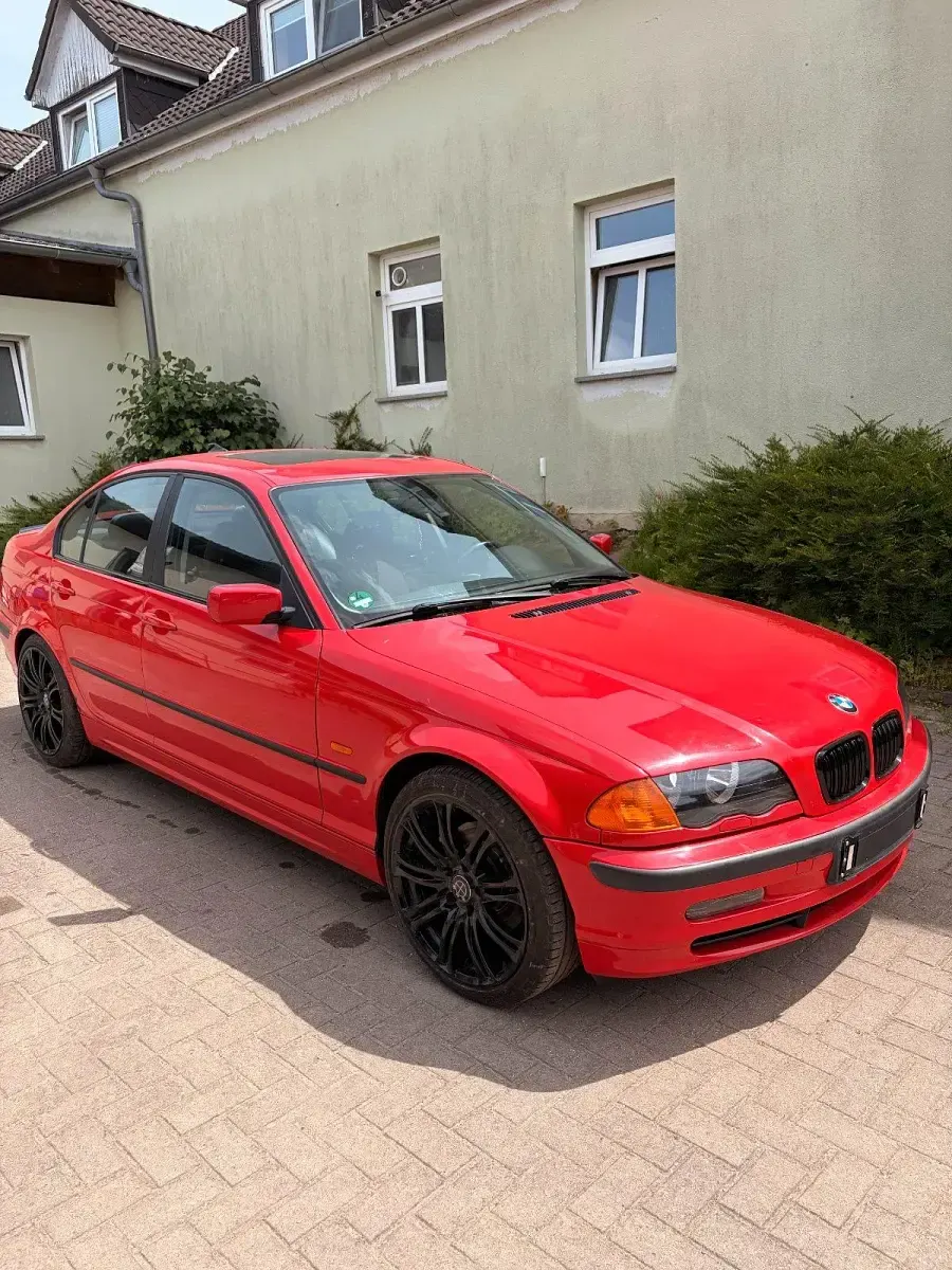 Gebraucht BMW 328 Basis 192 PS (141 kW) 1998 Rot Limousine