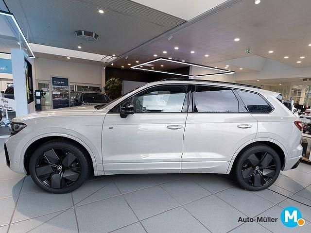 Gebraucht VW Touareg R-line 286 PS (210 kW) 2024 Sechura beige metallic (metallic) SUV