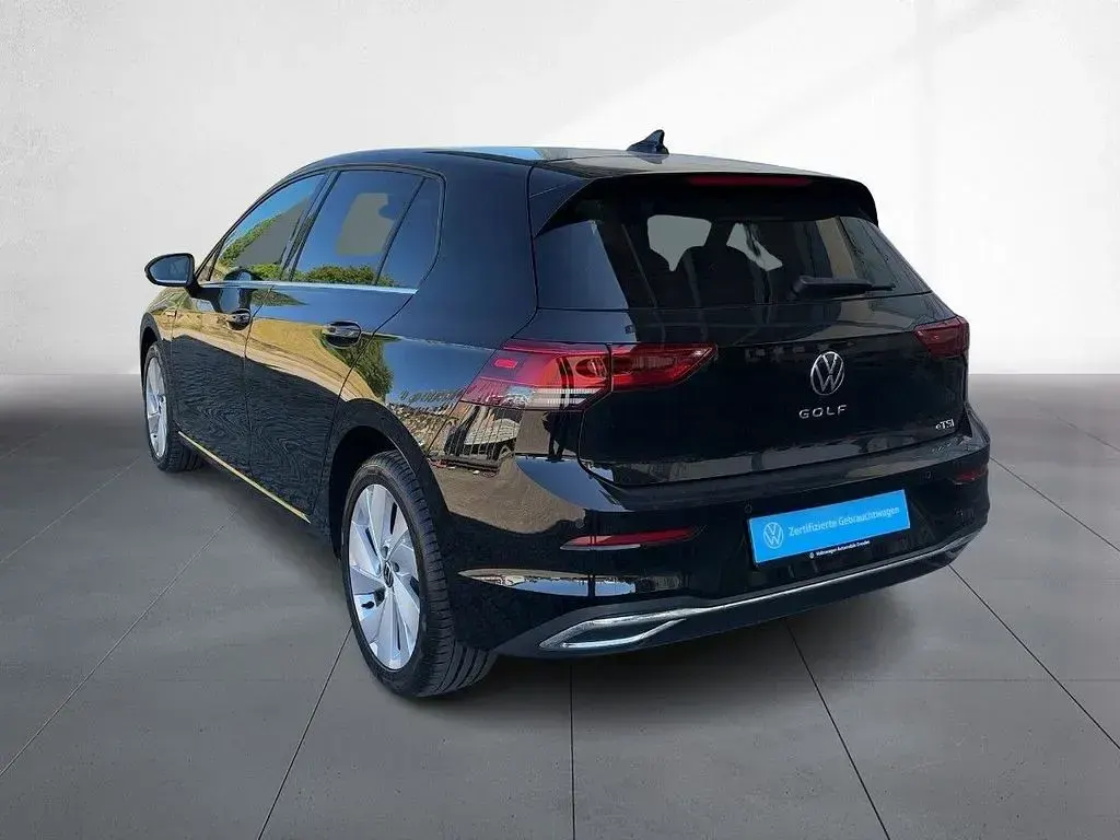 Gebraucht VW Golf VIII Style 131 PS (96 kW) 2024 Schwarz Limousine