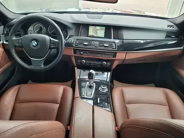 Second-hand BMW 520 Performance 184 CP (135 kW) 2013 Negru Berlinǎ