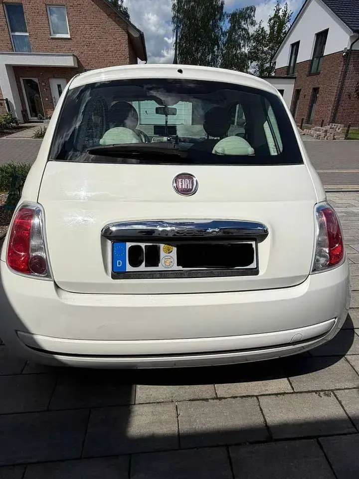 Gebraucht Fiat 500 86 PS (63 kW) 2010 Weiß Limousine