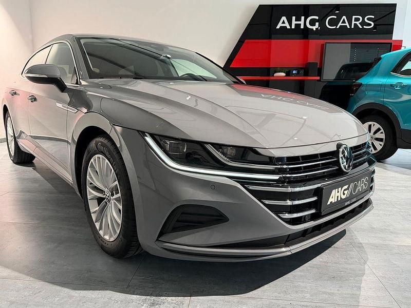 Gebraucht VW Arteon 150 PS (110 kW) 2022 Grau Limousine