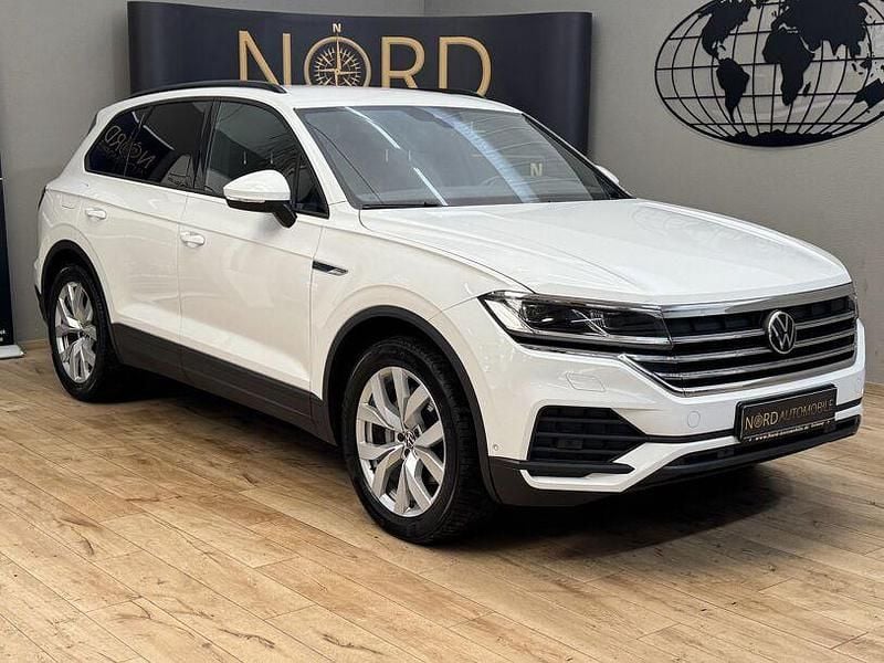 Gebraucht VW Touareg 286 PS (210 kW) 2022 Pure white SUV