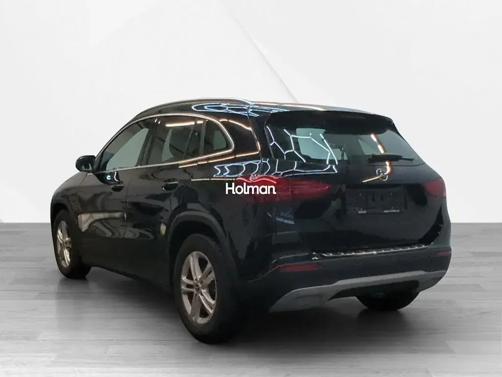 Usata Mercedes GLA200 163 CV (119 kW) 2024 Nero SUV
